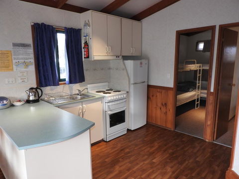 Victoria Lake Holiday Park - Accommodation Search 3