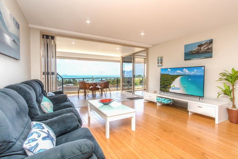 VIEWS ON ELSHEBY - Accommodation Search 0