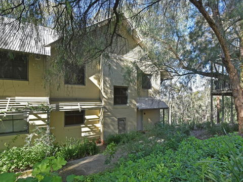 Villa 2br 540 Greenview Resort Condo Located Within Cypress Lakes Resort Nothing Is More Central - Accommodation Search 2