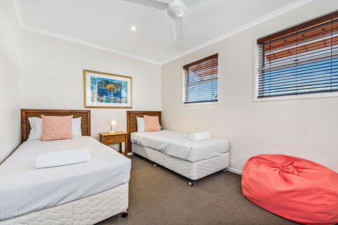 Villa Aqua - Accommodation Search 2