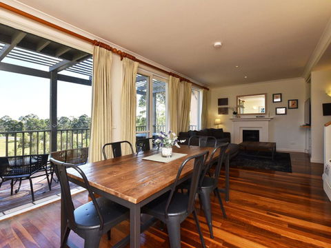 Villa Executive 2br Ferre Resort Condo Located Within Cypress Lakes Resort (nothing Is More Central) - Accommodation Search 0