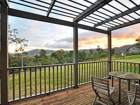 Villa Executive 2br Moscato Resort Condo Located Within Cypress Lakes Resort (nothing Is More Central) - Accommodation Search 0