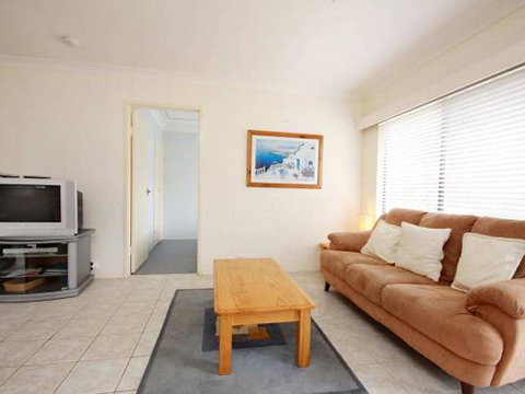 Villa Manyana Unit 25 - Accommodation Search 3