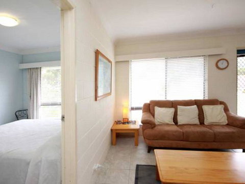 Villa Manyana Unit 25 - Accommodation Search 1