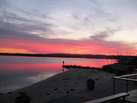 Villa Riviera On River Front - Accommodation Search 1
