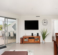 Villa Serene  Fingal Bay - Accommodation Search