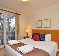 Villa Spa Executive 1br Merlot Resort Condo located within Cypress Lakes Resort nothing is more central - Accommodation Search