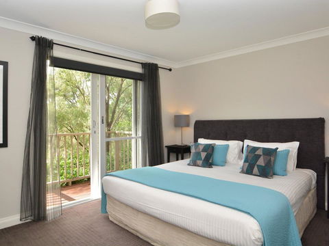 Villas Diciotto (sleeps 18) Resort Condos Located Within Cypress Lakes Resort (nothing Is More Central) - Accommodation Search 2