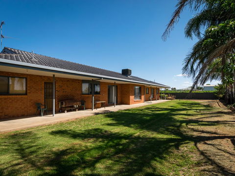 Vineyard Retreat Mildura - Accommodation Search 2