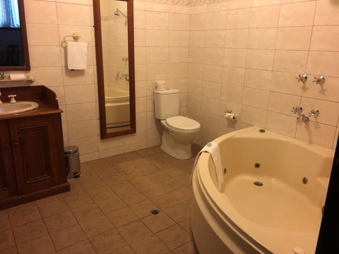 Vue Grand Hotel - Accommodation Search 1