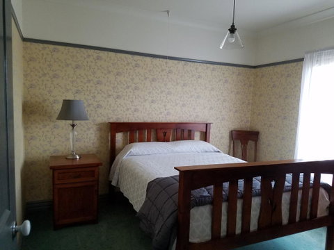 Wagga Wagga Country Cottages - Accommodation Search 2