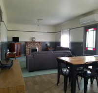 Wagga Wagga Country Cottages - Accommodation Search