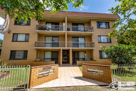 Walk To Surf Beach, Club And Shops - Sands Court Boyd St, Woorim - Accommodation Search 0