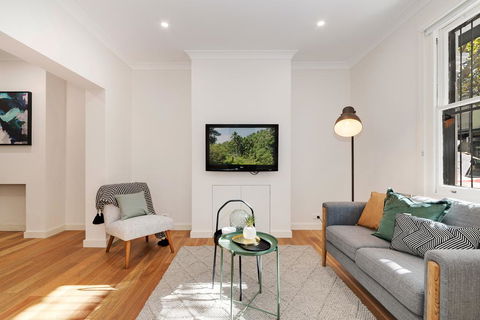 Walk To The City, Fish Market, Darling Harbour - Accommodation Search 2