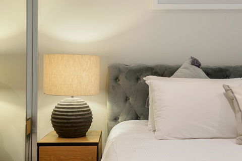 Walking To Darling Harbour, ICC,QVB, Shopping Mall - Accommodation Search 2