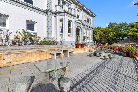Waratah On York - Accommodation Search 0
