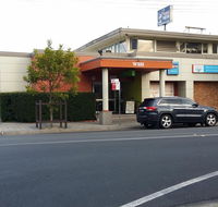 Warners Bay Hotel - Accommodation Search