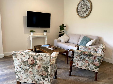 Waterfall Unit Farm Stay - Accommodation Search 3
