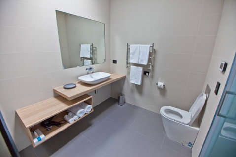 Waterfront Apartments - Accommodation Search 2