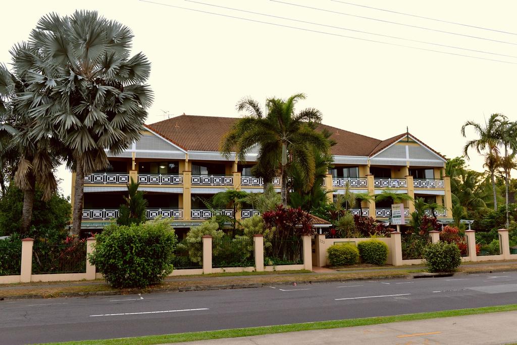 Aeroglen QLD Accommodation Search
