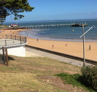 WaterfrontWaves - Accommodation Search