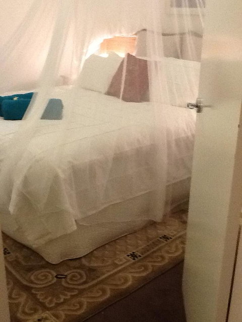 Redruth Cottage - Accommodation Search 25