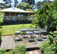 Lavender Farm - Accommodation Search