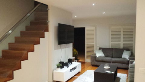 Central To Cowes - Accommodation Search 3