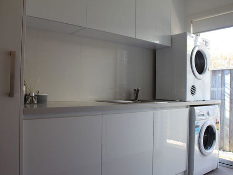 Central To Cowes - Accommodation Search 10