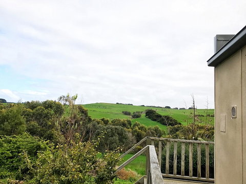 Hillâ€™s Creek Holiday Home - Accommodation Search 15