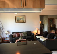 Hills Creek Holiday Home - Accommodation Search