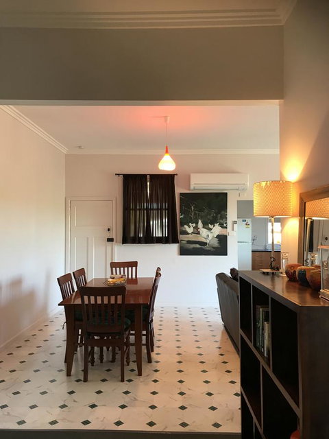 Hillâ€™s Creek Holiday Home - Accommodation Search 9
