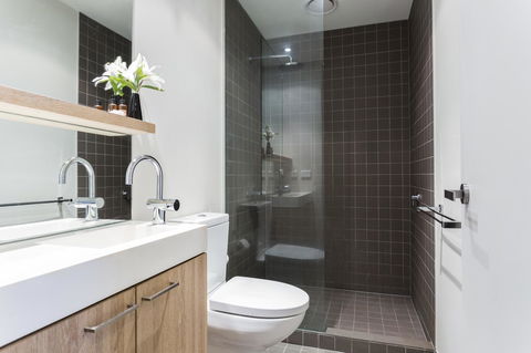 Complete Host 50 Claremont St Apartments - Accommodation Search 16