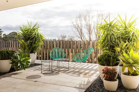 Complete Host 50 Claremont St Apartments - Accommodation Search 29