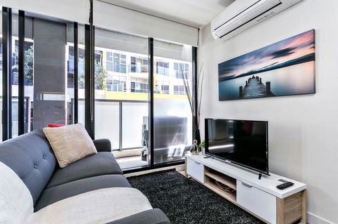 Complete Host 50 Claremont St Apartments - Accommodation Search 30