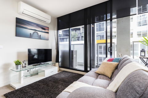 Complete Host 50 Claremont St Apartments - Accommodation Search 12