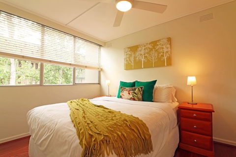 Colour Pop Fitzroy - 3 Bedroom Pet Friendly - Accommodation Search 13