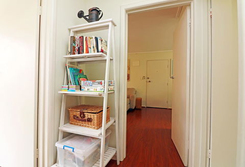 Colour Pop Fitzroy - 3 Bedroom Pet Friendly - Accommodation Search 27