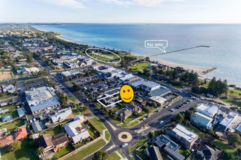 Sunryes Beach House - Accommodation Search 0