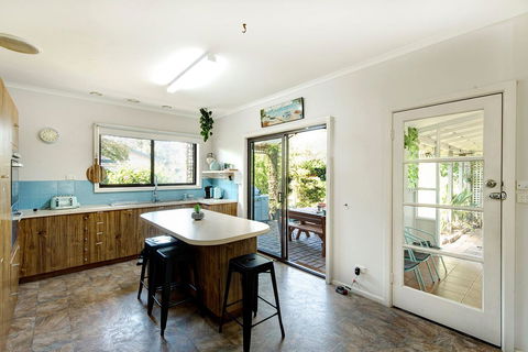 Sunryes Beach House - Accommodation Search 17