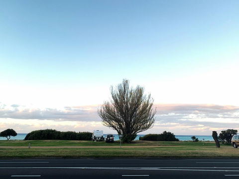 Sunryes Beach House - Accommodation Search 34