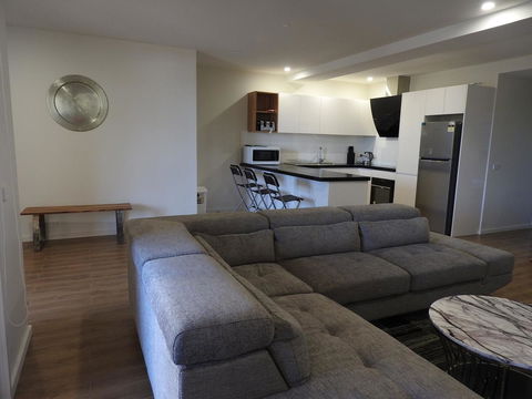 Phillip Island Towers - Accommodation Search 21