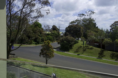 Phillip Island Towers - Accommodation Search 31