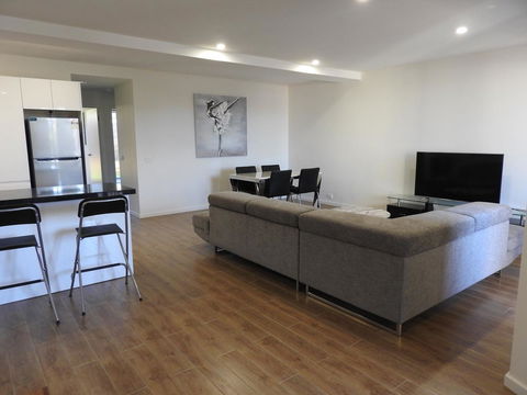 Phillip Island Towers - Accommodation Search 19
