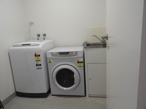 Phillip Island Towers - Accommodation Search 12