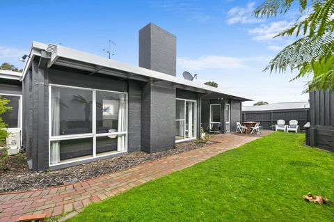 Mysa Anglesea Sleeps 7 WiFi SmartTV Cafes Shops - Accommodation Search 5
