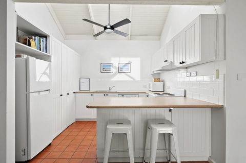 Mysa Anglesea Sleeps 7 WiFi SmartTV Cafes Shops - Accommodation Search 3