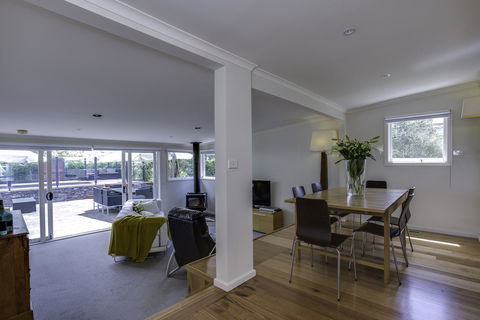 Heather's Hideaway Sorrento - Accommodation Search 4