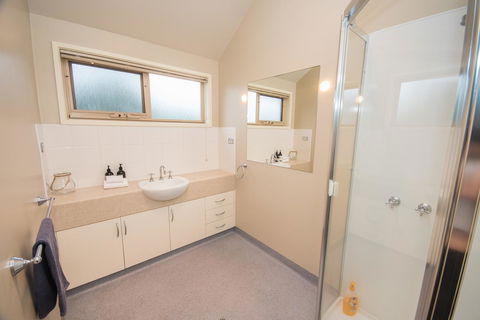 The Pitch - Accommodation Search 27