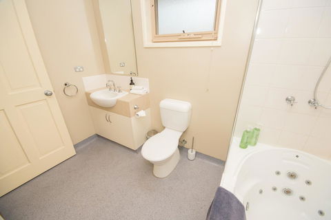 The Pitch - Accommodation Search 20
